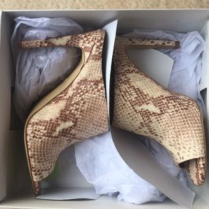 Ann Taylor Snakeskin Peep toe mule heels.